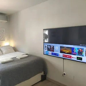  Apartamento Acogedor Y Moderno Estudio En Capuchinos España