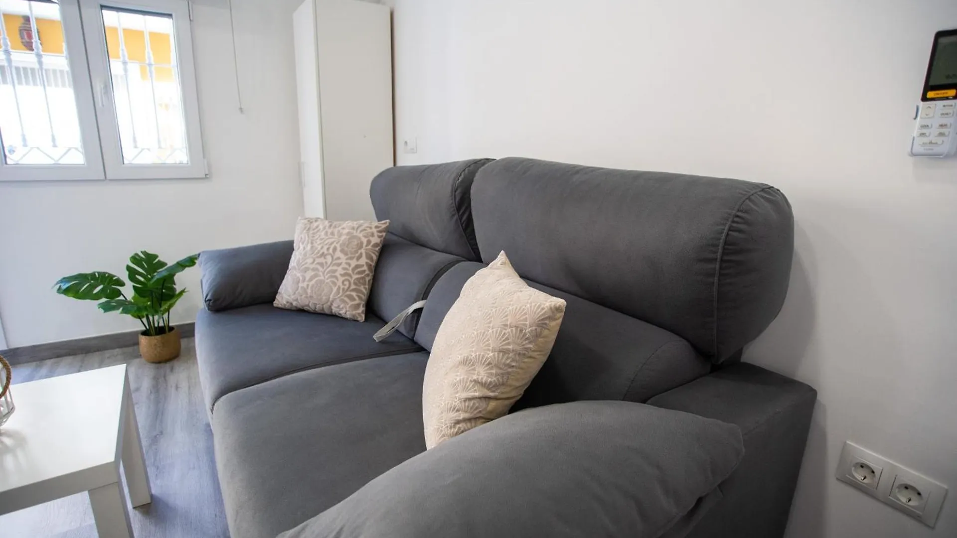 Apartment Apartamentos Linersol Malaga Spain