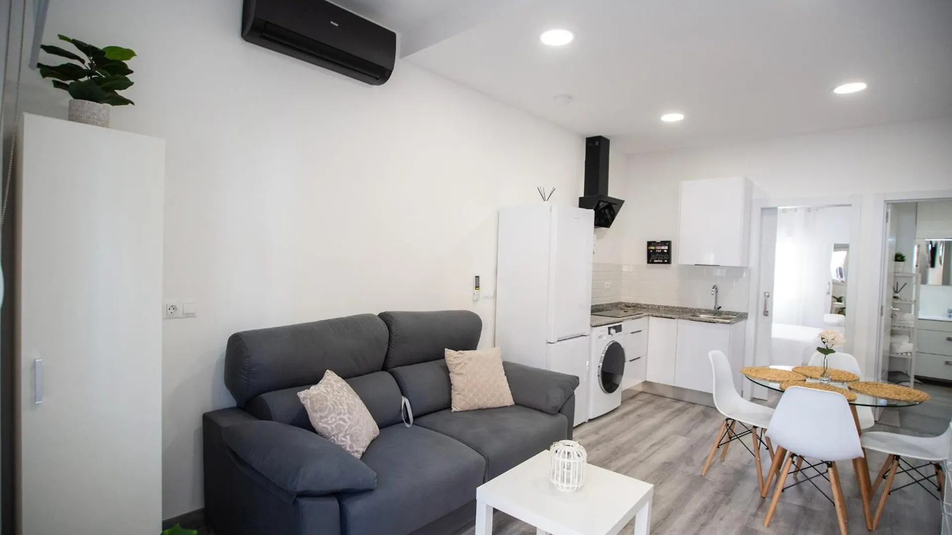 Apartamentos Linersol Malaga